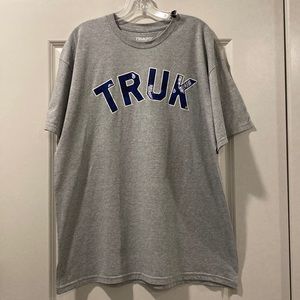 NWT Truk Fit shirt